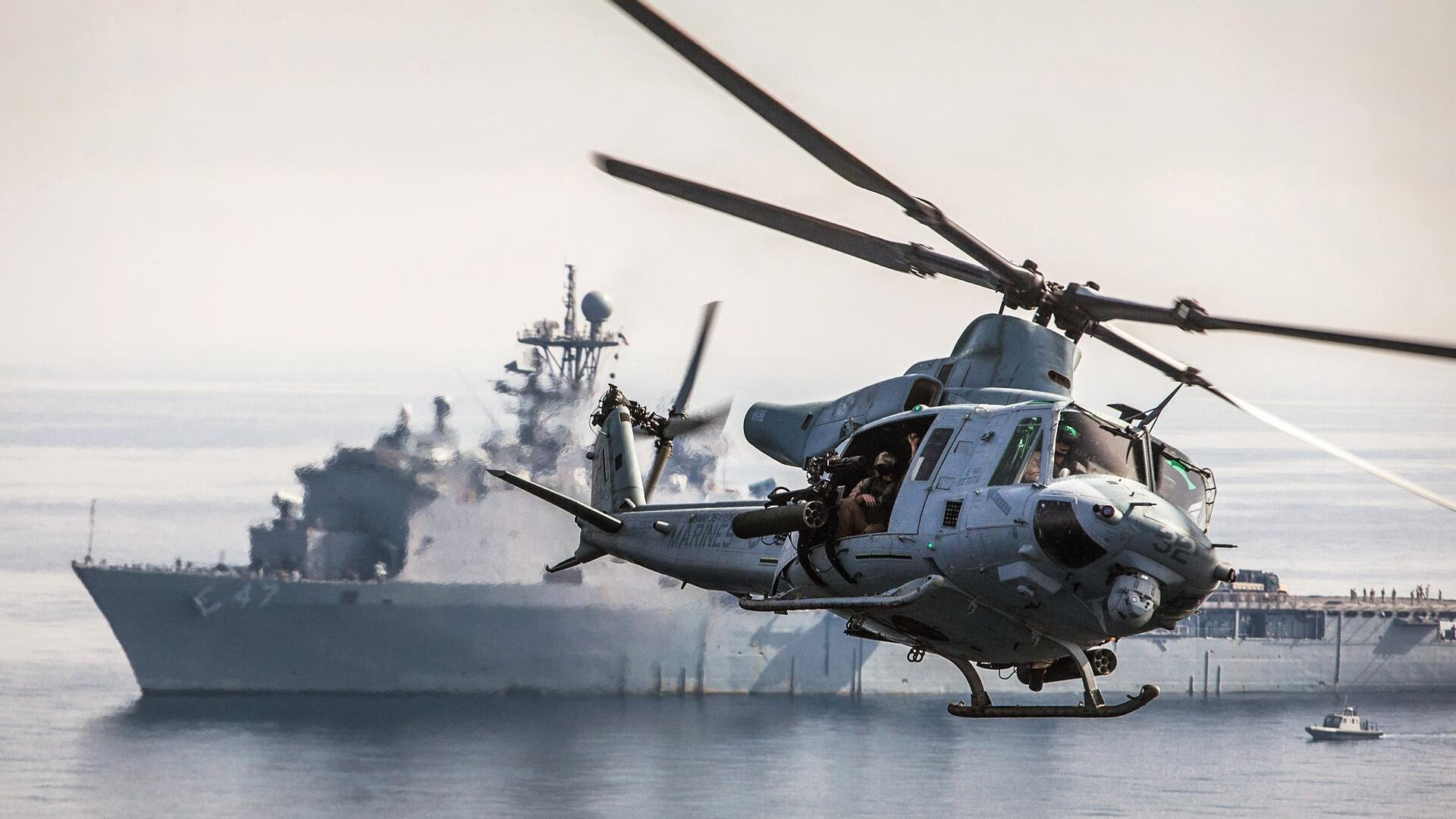 _极地冰泳:感受极寒的极限运动_,极地冰层