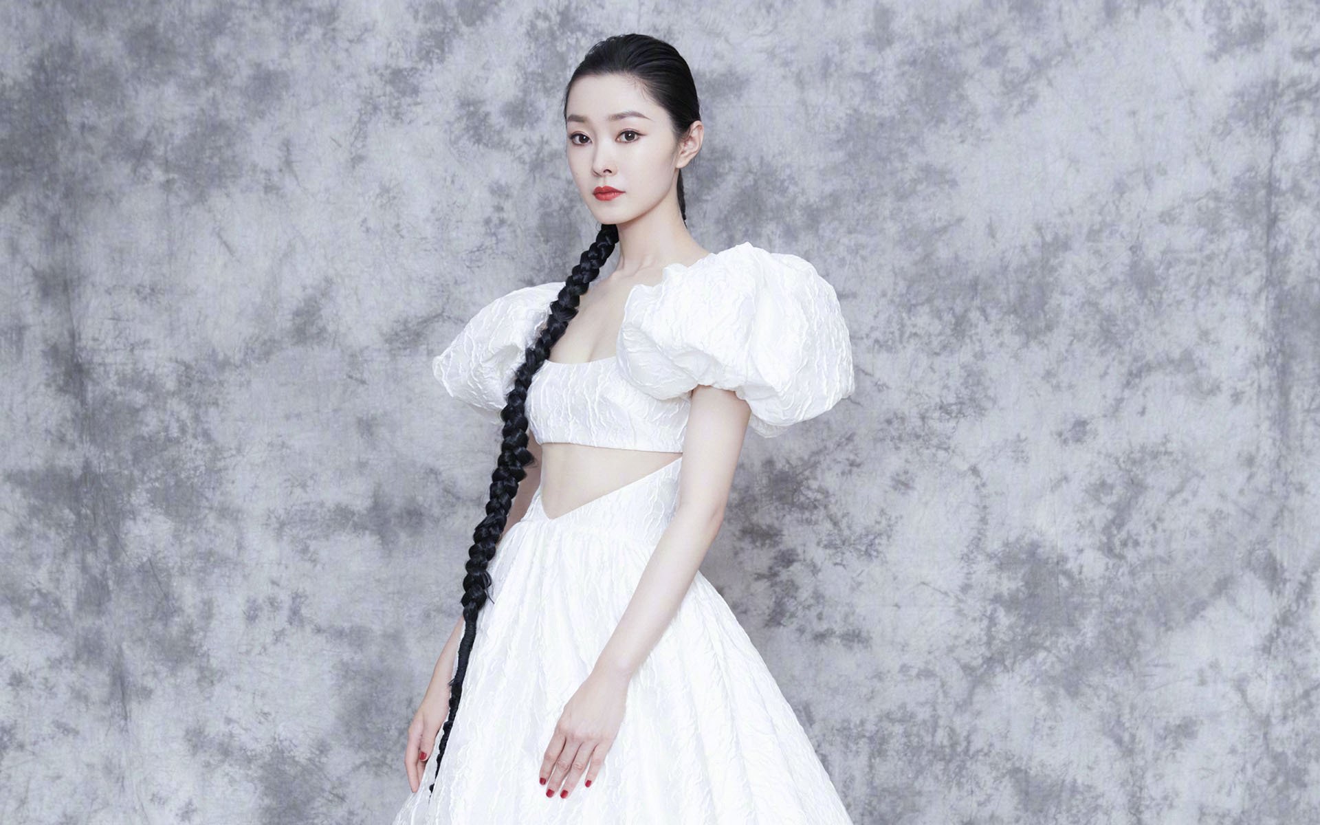 阿什拉夫转会巴黎圣日耳曼,提升边路实力,阿什拉夫加盟巴黎