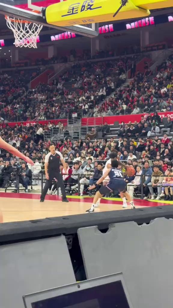 开云体育：CBA常规赛最佳阵容揭晓，实至名归众望所归的简单介绍