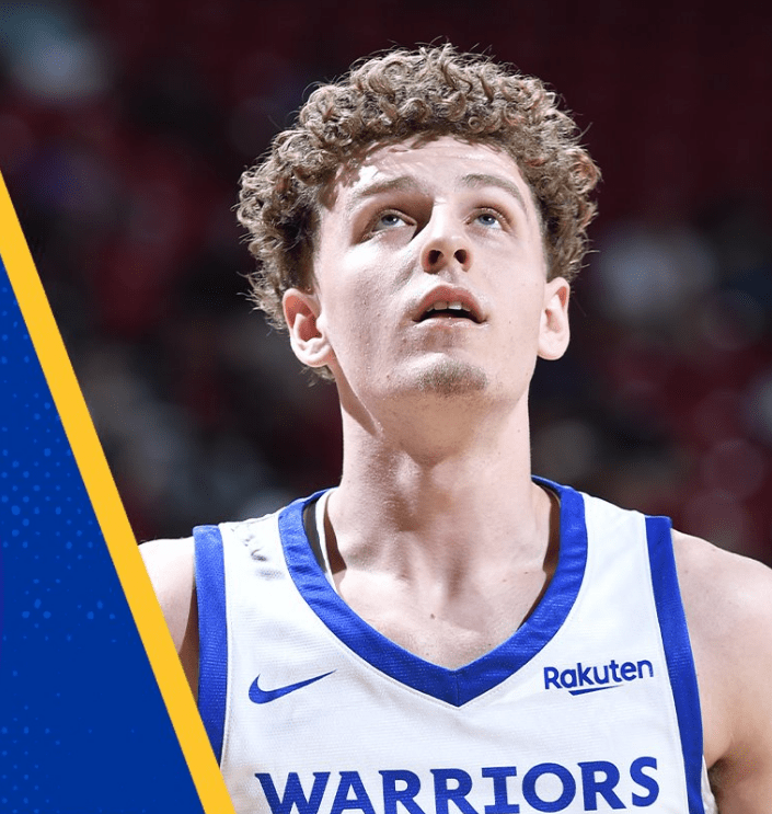 包含开云体育:勇士队训练营:新秀波杰姆斯基表现抢眼,有望进入轮换的词条 包含开云体育:勇士队训练营:新秀波杰姆斯基表现抢眼,有望进入轮换的词条