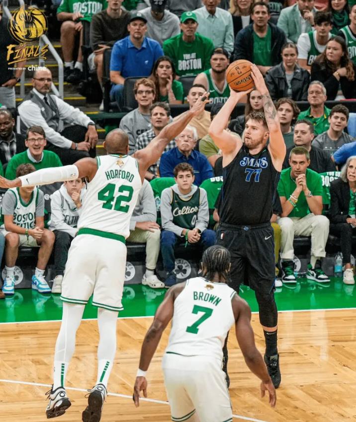 关于开云体育:凯尔特人队防守策略:如何限制东契奇的突破?的信息 关于开云体育:凯尔特人队防守策略:如何限制东契奇的突破?的信息